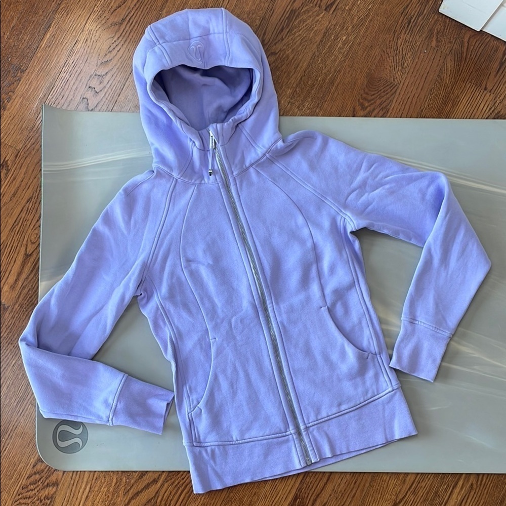 Lululemon I 6